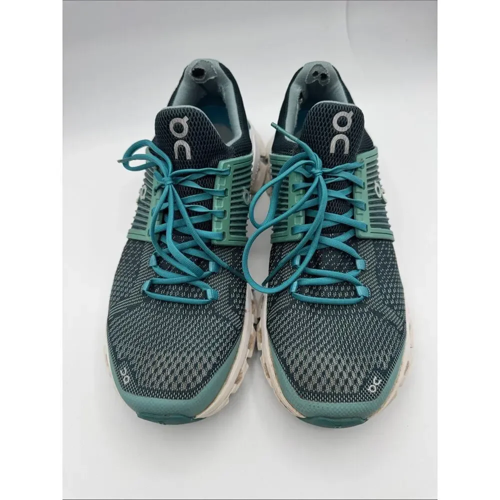 On Running Shoes - Women’s 8